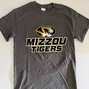 Gildan Heavey Cotton Women's Mizzou Tigers T-Shirt